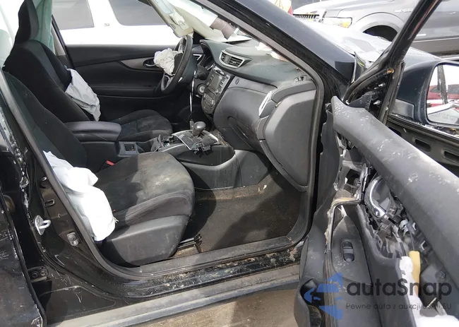 JN8AT2MT7GW021144: 44355738