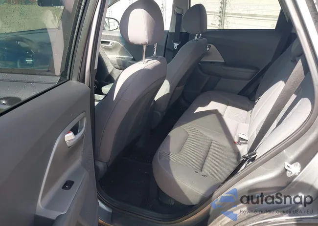 KNDCB3LC3H5048279: 44355750