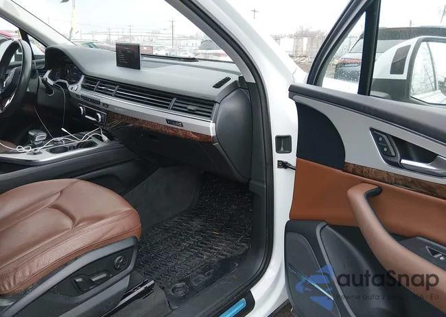 WA1LHAF7XJD031194: 44355821