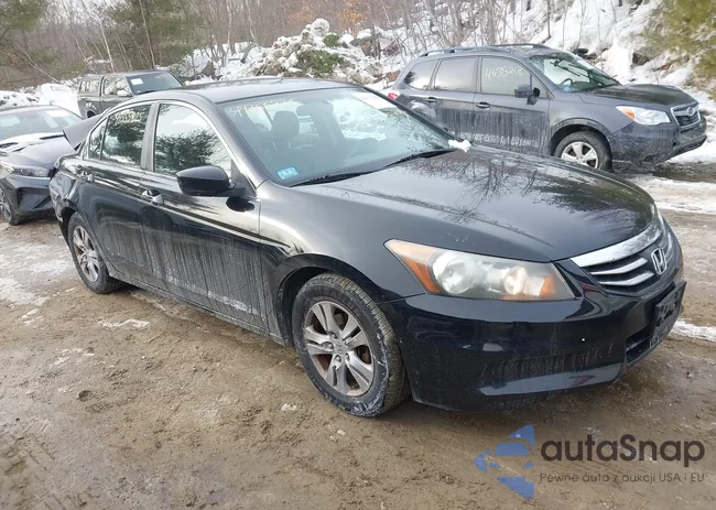 1HGCP2F68CA071303: 44355825