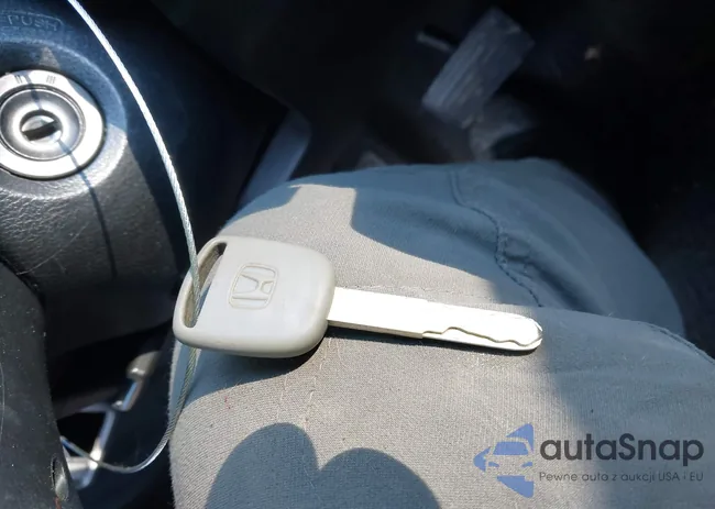 1HGCP2F68CA071303: 44355825