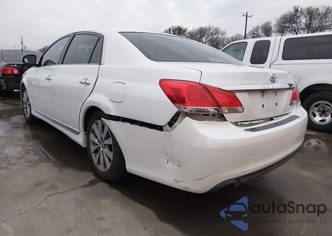 4T1BK3DB7CU461267: 44355827