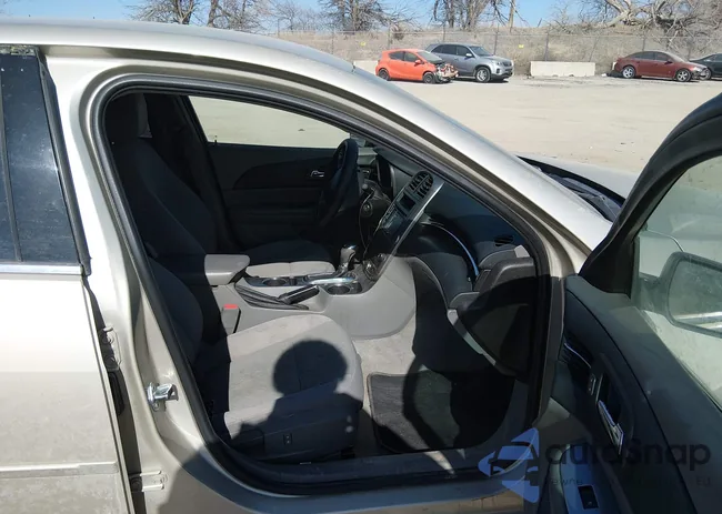 1G11B5SL9FF102012: 44355890