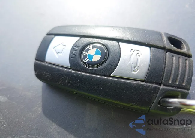 WBAPM5C56BE575651: 44355892