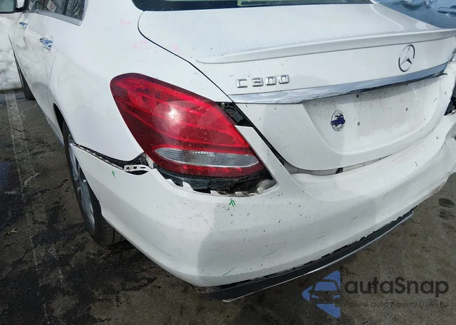 WDDWF4KB8GR182718: 44357016