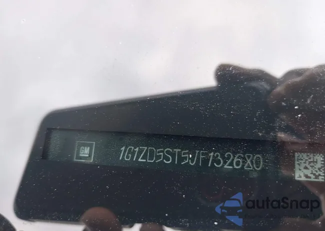 1G1ZD5ST5JF132680: 44357038