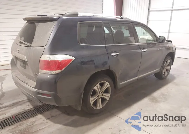 5TDDK3EH8CS118357: 44357218