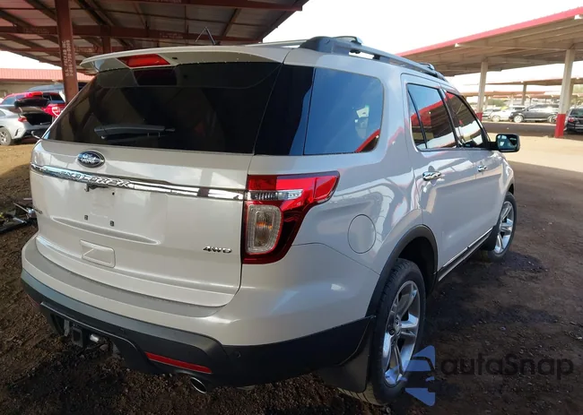 1FM5K8F82FGA28020: 44357251