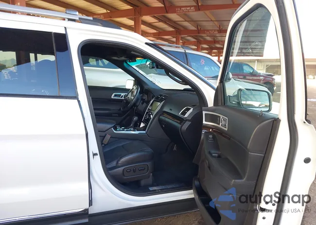 1FM5K8F82FGA28020: 44357251