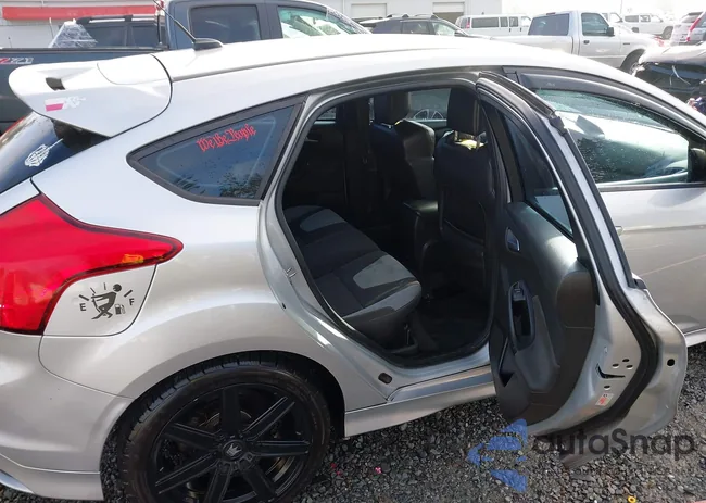 1FADP3L92EL282243: 44357259