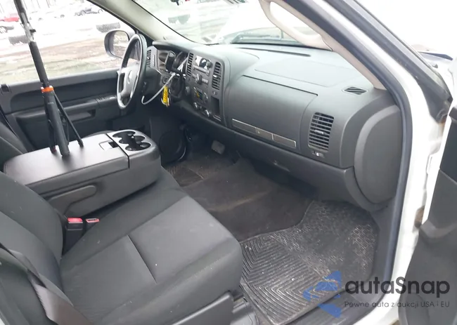 3GTP2VE77CG136752: 44357318