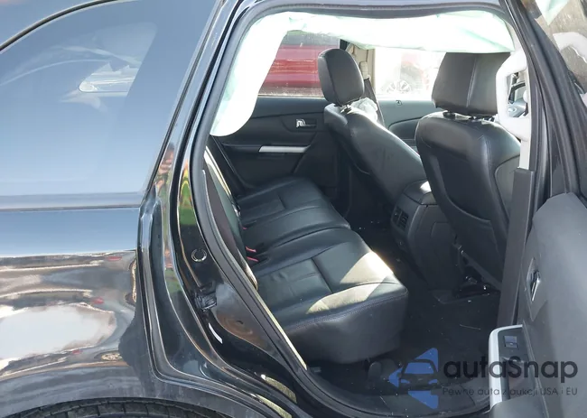 2FMDK3JC2DBE24706: 44357370