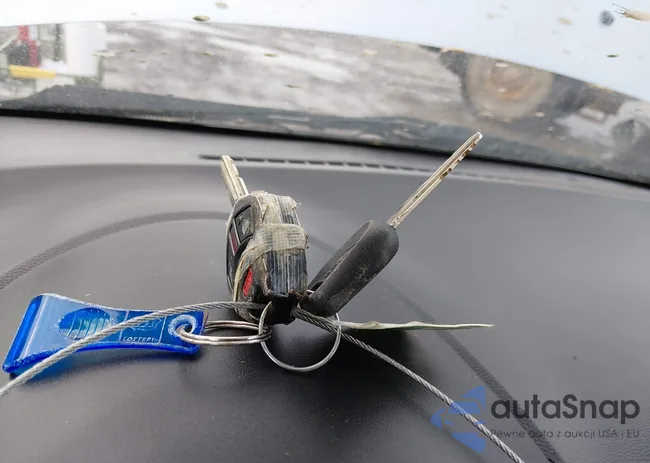 ML32A3HJ5FH055772: 44357463