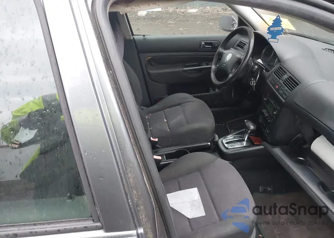 3VWSA69MX4M111637: 44357520