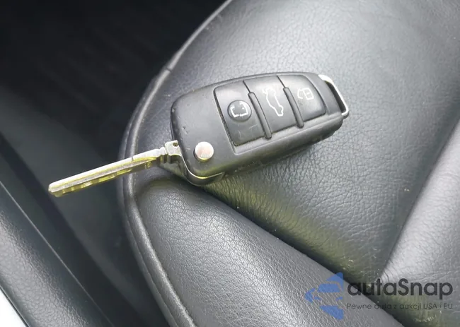 WA1ECCFS5JR027807: 44356776