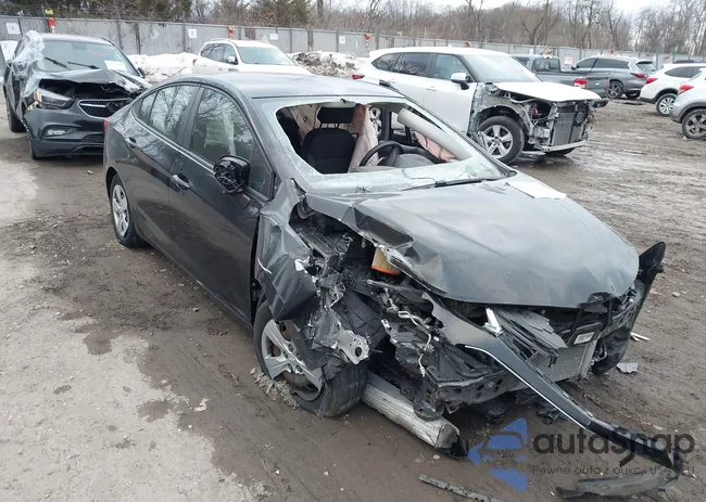 1G1BC5SM7J7229435: 44357971