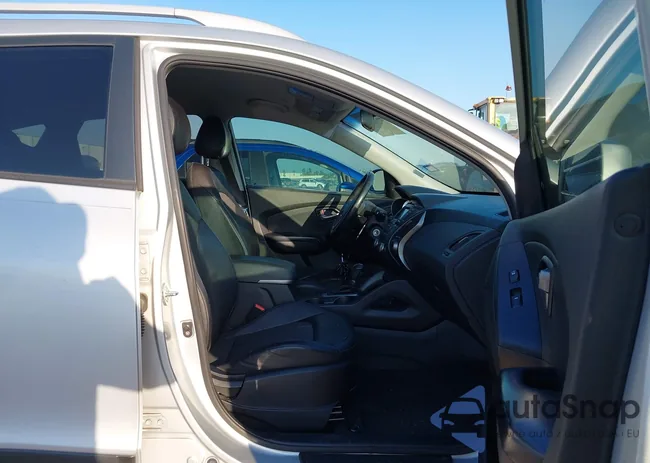 KM8JU3AG9FU966771: 44358092