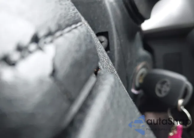 JTMBFREV1HJ148678: 44358155