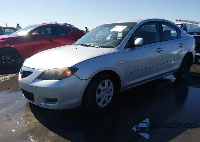 JM1BK12F281799439: 44358233