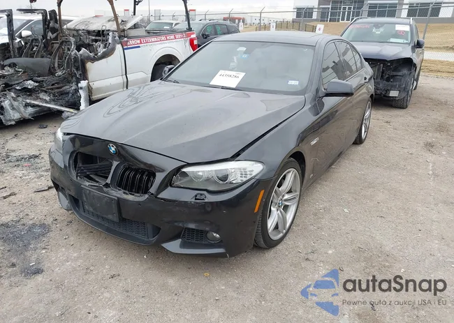 WBAFR7C50DC821780: 44358286