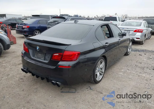 WBAFR7C50DC821780: 44358286