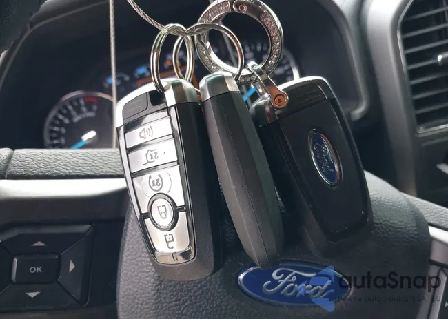 1FMJU1HT0LEA91092: 44358338