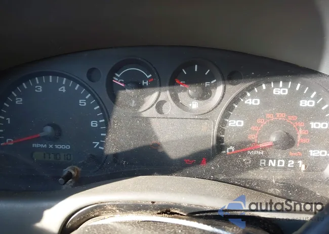 1FTYR14U28PB16749: 44358462