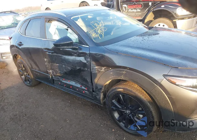 3MVDMBBM7RM601996: 44357547