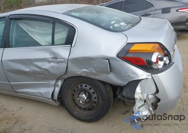 1N4AL2AP6BN477577: 44357576