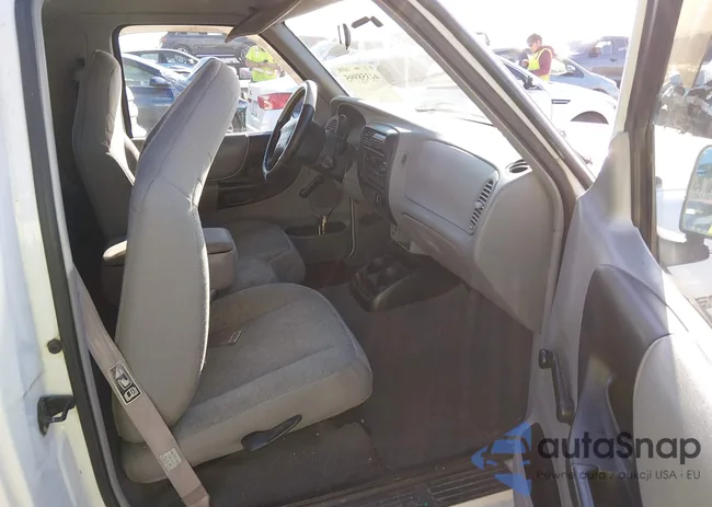 1FTYR10X4YTA59607: 44358995