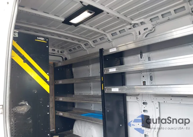 3C6TRVDG4LE121821: 44359031