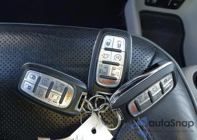 2C4RC1GG6HR817384: 44359034