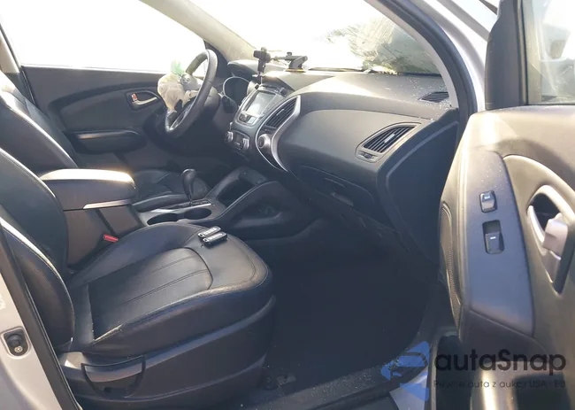 KM8JU3AC5DU736588: 44359071