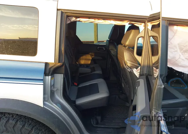 1FMEE1BP4RLA75606: 44359092