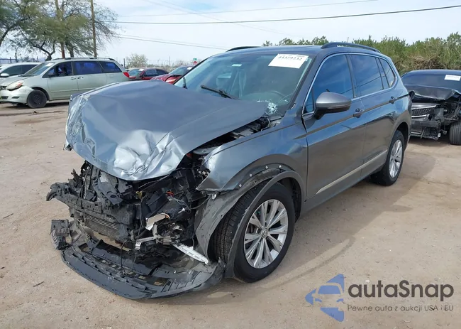 3VV3B7AX5JM054910: 44359232