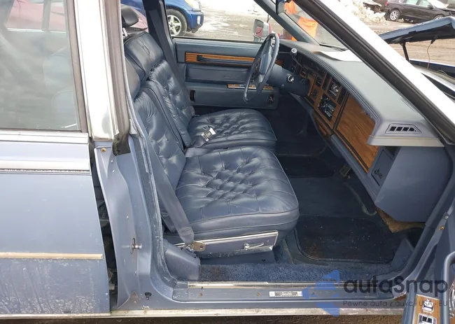 1G6AS6989EE826093: 44359306