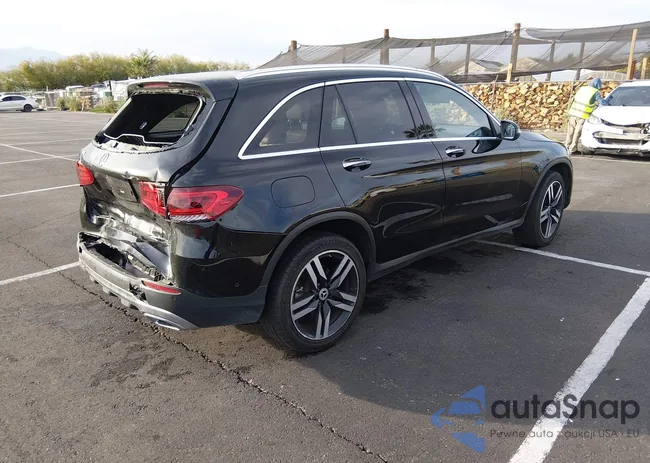 W1N0G8DB5MV307347: 44359340