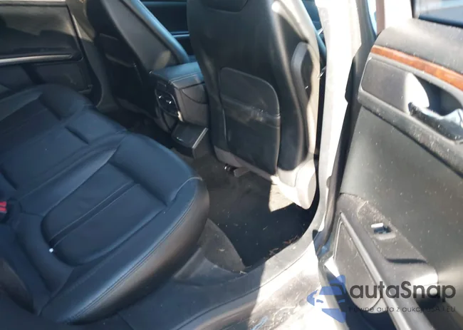 3LN6L2G98GR621588: 44359359