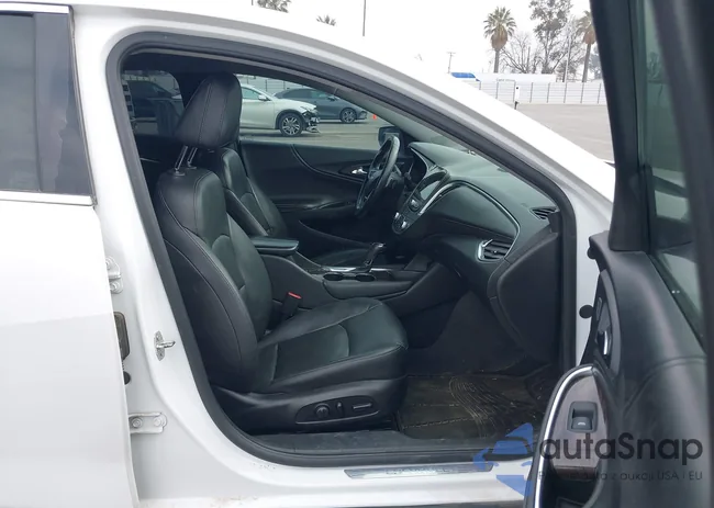 1G1ZE5SX4LF019046: 44359366