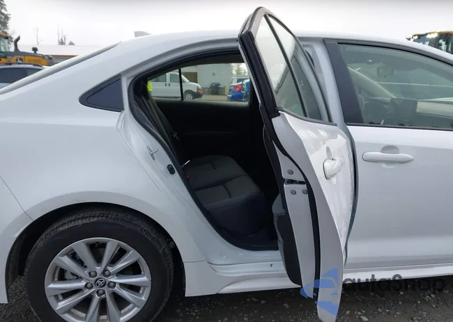 JTDB4MEE6S3032137: 44359385