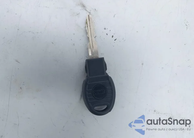 1C4PJMCS2FW527690: 44359395