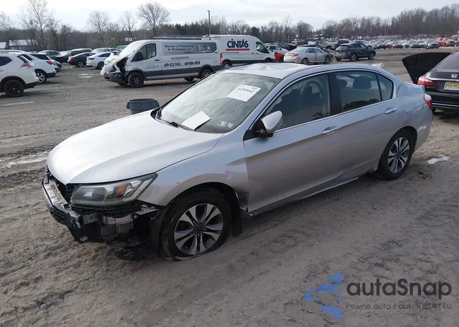 1HGCR2F33DA104029: 44359442