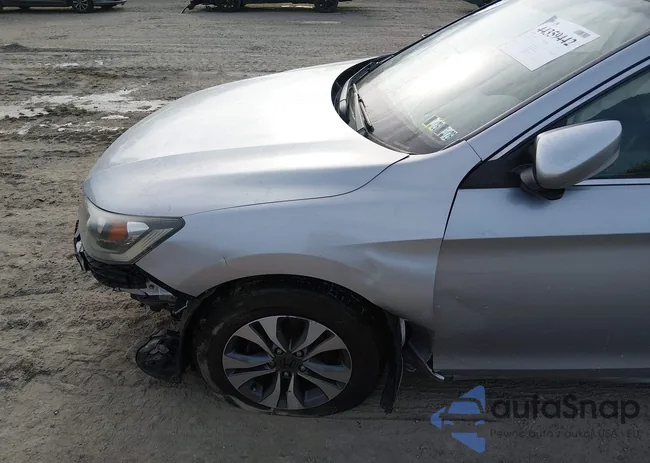 1HGCR2F33DA104029: 44359442