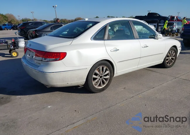 KMHFC46F18A309398: 44359445