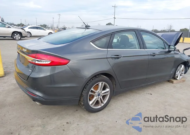 3FA6P0H70JR117527: 44359472