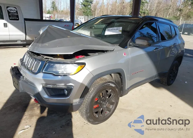 3C4NJDDB7KT790330: 44359481