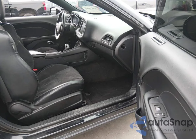 2C3CDZBT1FH710174: 44359498