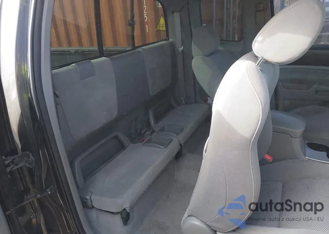 5TETU22N08Z568184: 44359519