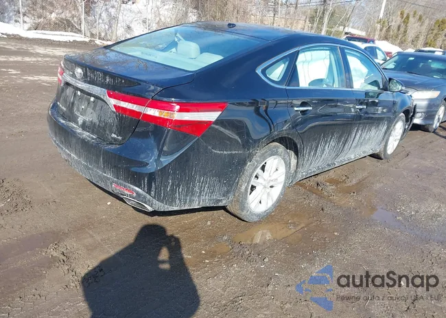 4T1BK1EB6FU174624: 44358569