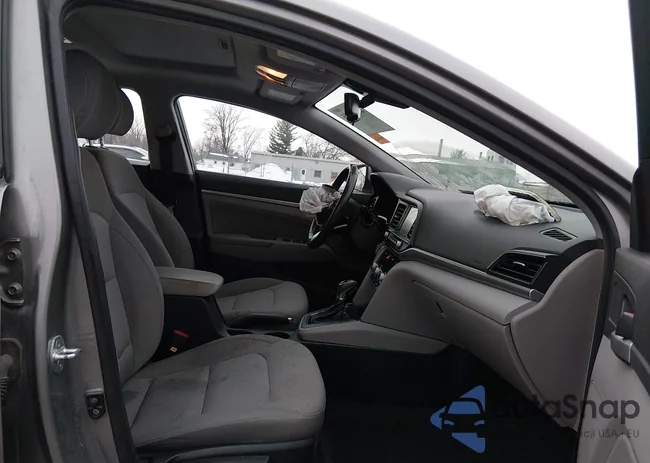 KMHD84LF4LU993495: 44358605